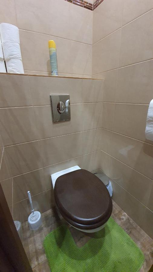 Aqua Apartman Тисауйварош Экстерьер фото