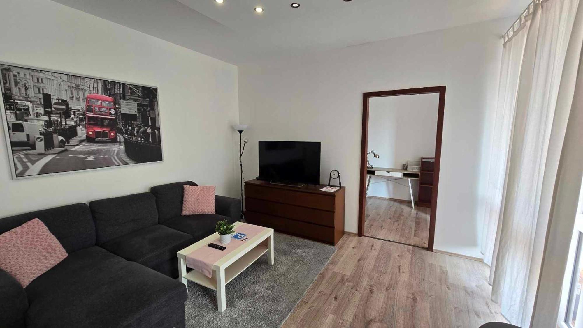 Aqua Apartman Тисауйварош Экстерьер фото