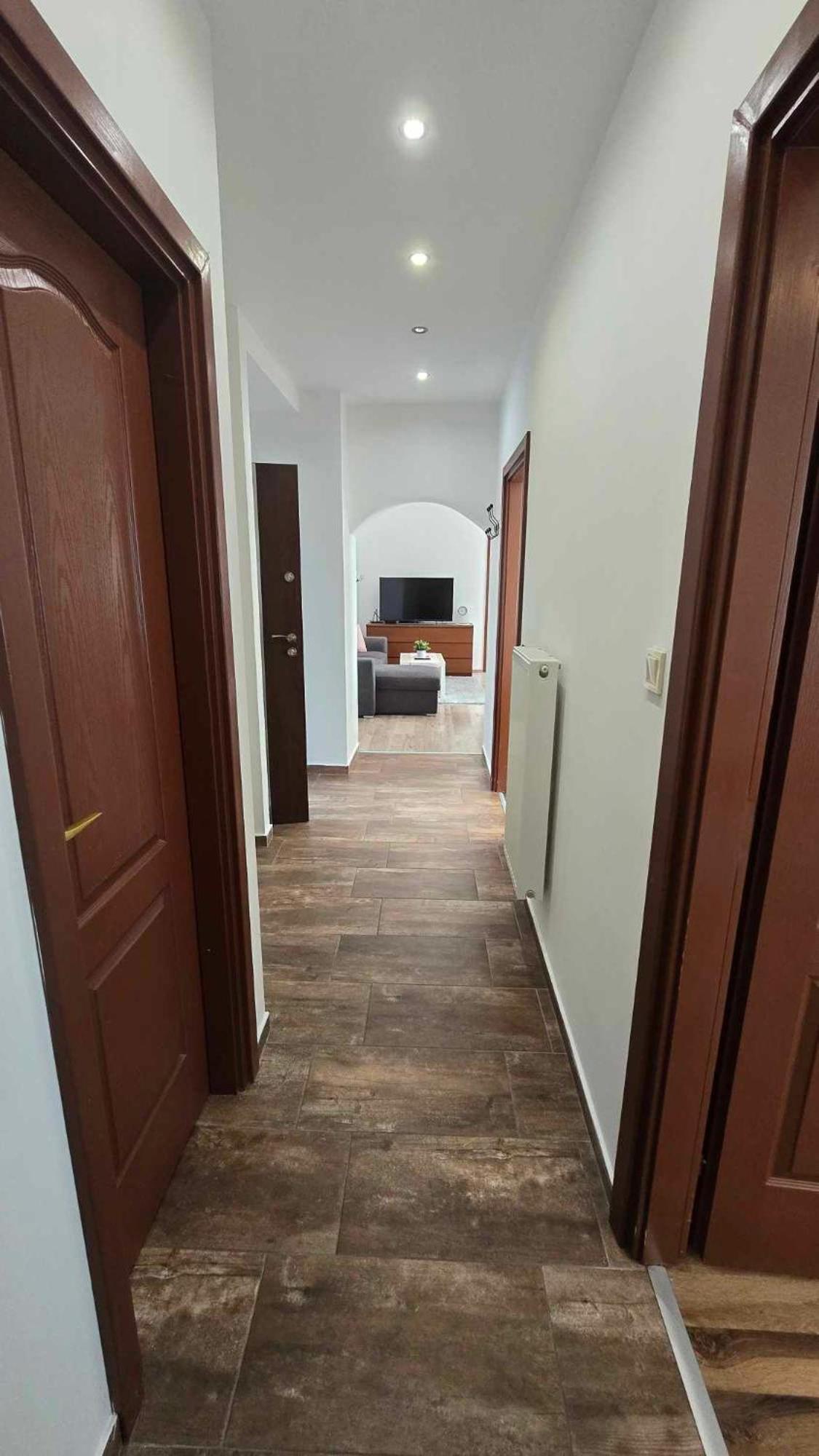 Aqua Apartman Тисауйварош Экстерьер фото