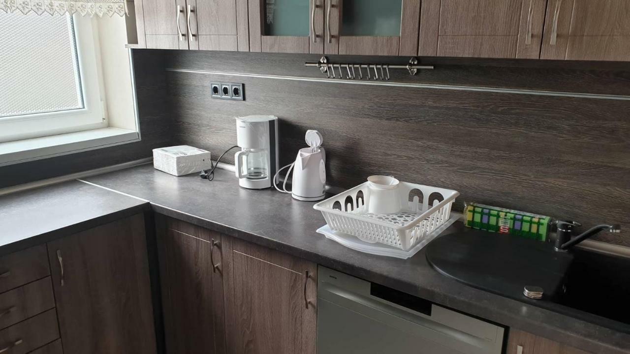 Aqua Apartman Тисауйварош Экстерьер фото